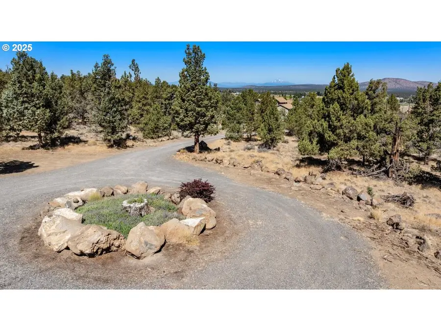 21085 Arid Ave, Bend, OR 97703 - Image #2