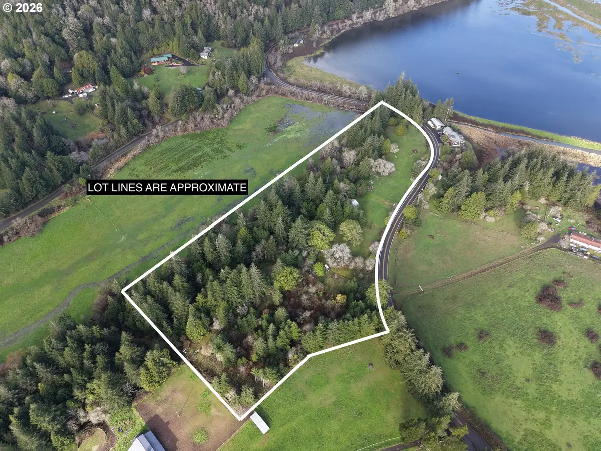 57334 Fat Elk Rd, Coquille, OR 97423 - Image #1