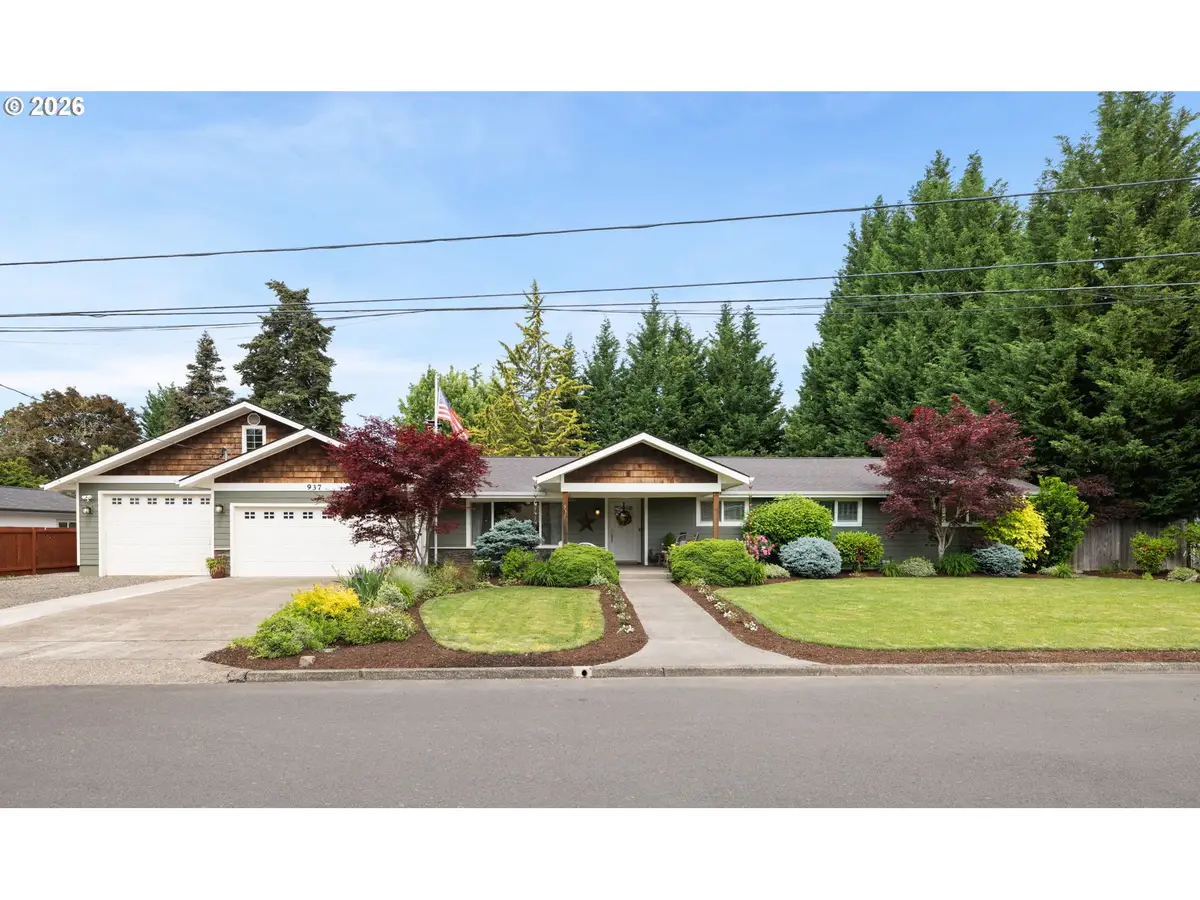 937 NE Queens Ln, Hillsboro, OR 97124 - #1
