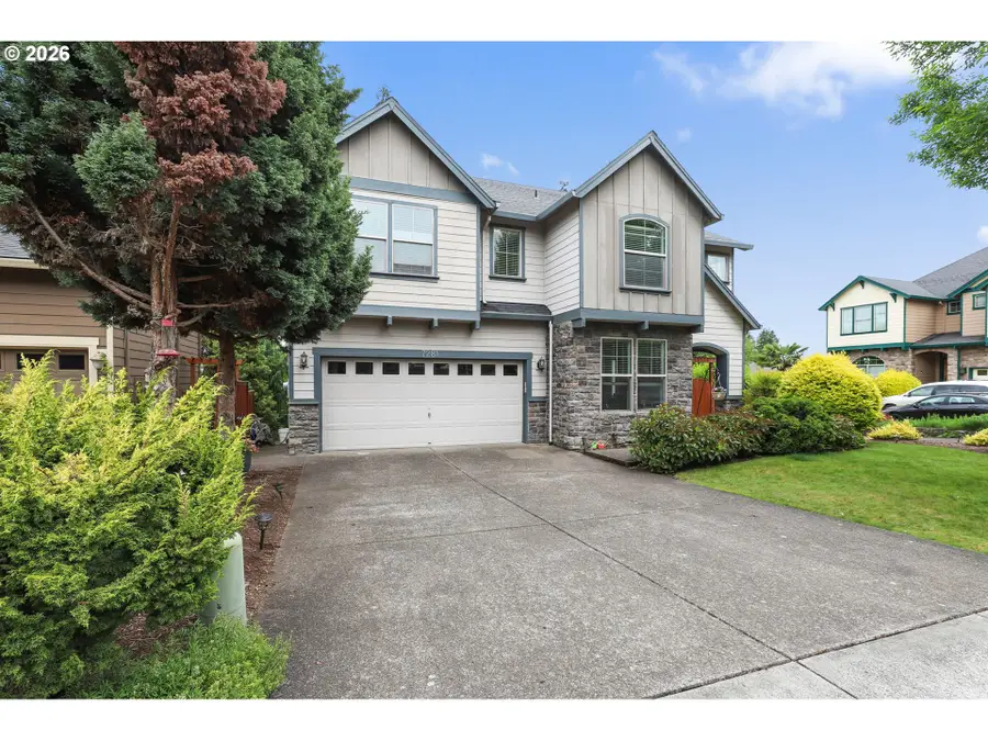 7281 NE Rockridge Pl, Hillsboro, OR 97124 - #2