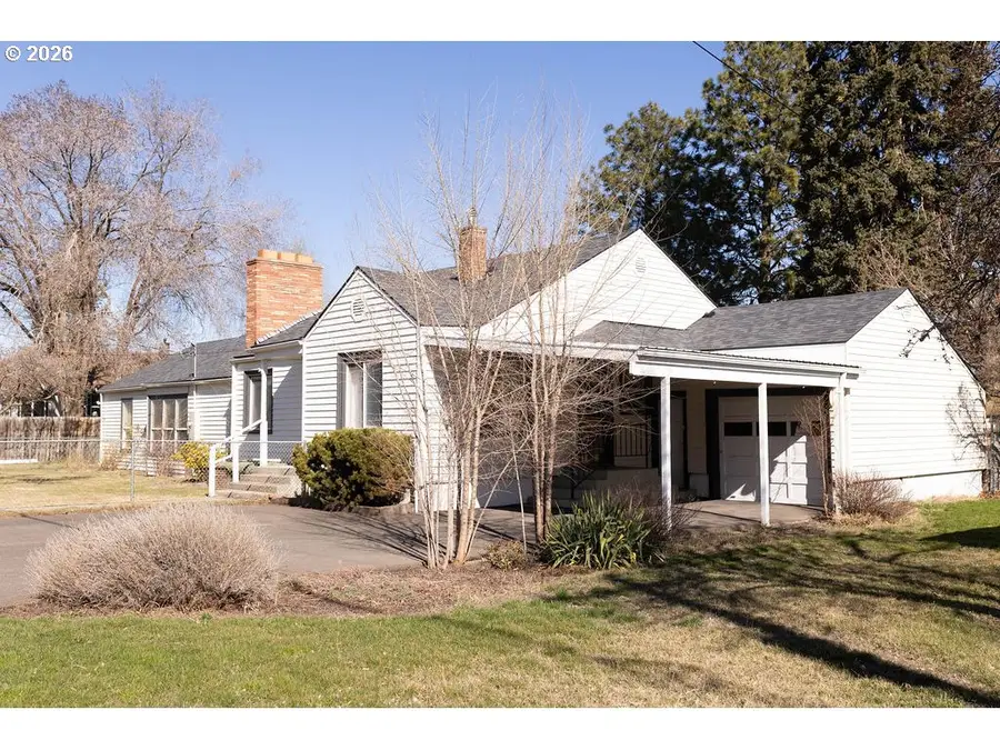 2703 N Spruce St, La Grande, OR 97850 - #2