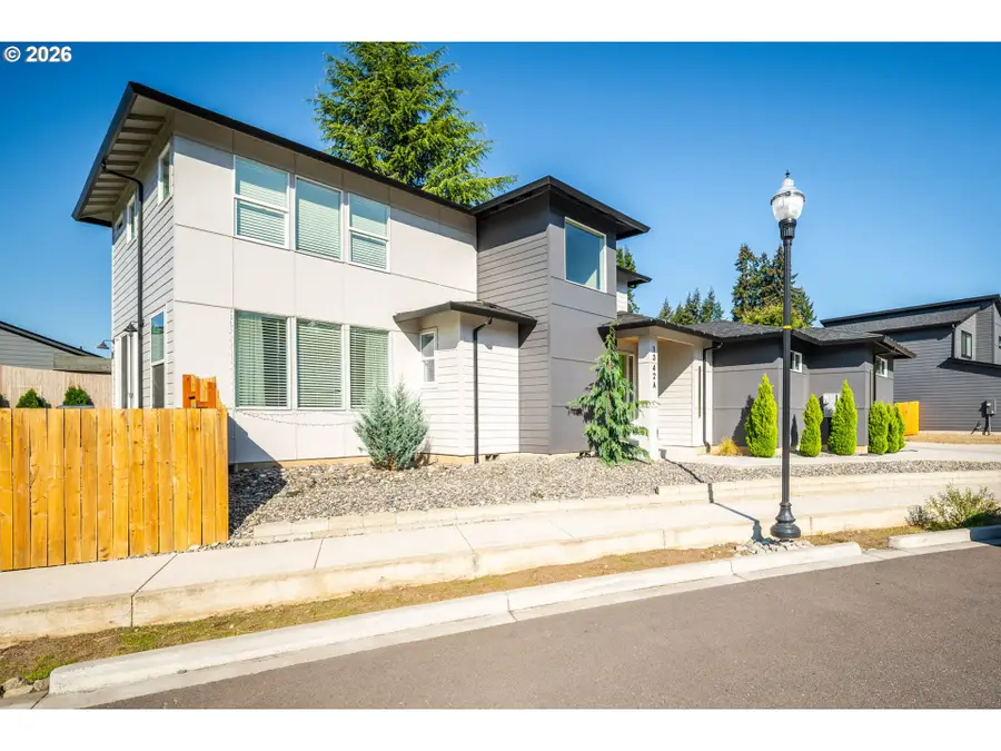 1342 SE 2nd Ave, Battle Ground, WA 98604 - #3