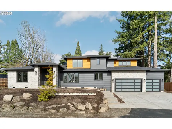 8125 SW Westgate Way, Portland, OR 97225