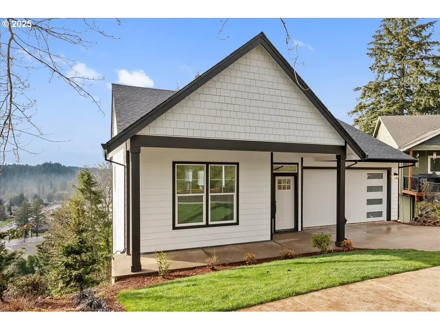 737 SE Forest Glen Rd, Estacada, OR 97023 - Image #2