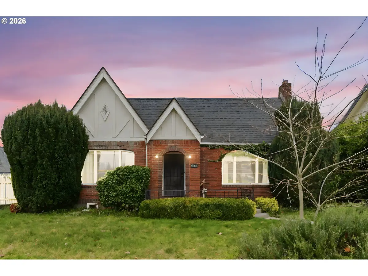 407 Centralia College Blvd, Centralia, WA 98531 - Image #1