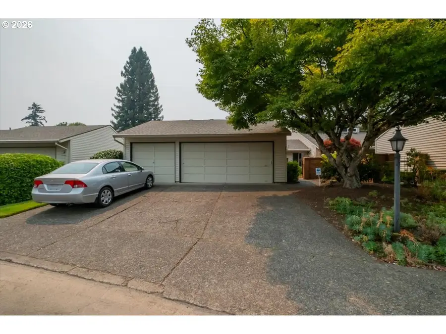 9480 SW Lakeside Dr, Tigard, OR 97224 - #2