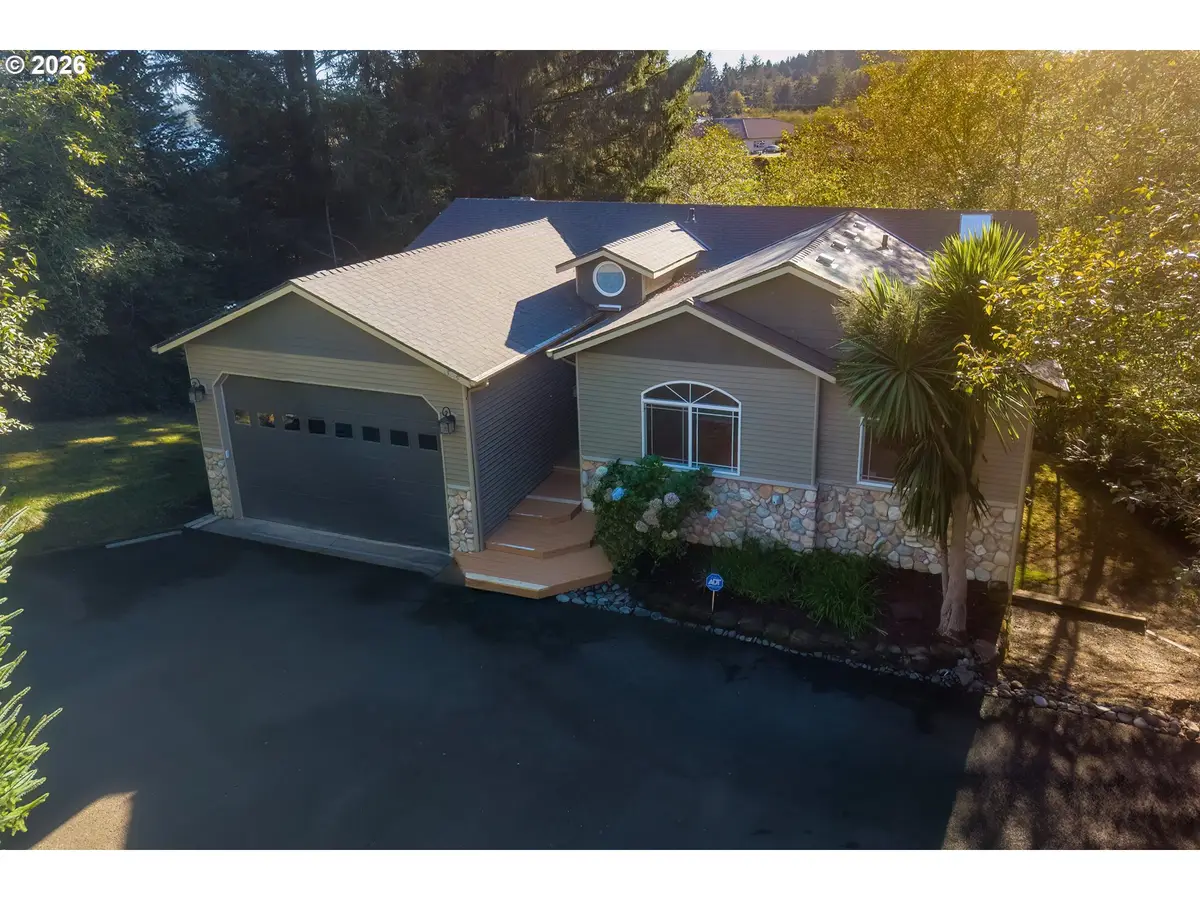 3252 NE 50th St, Lincoln City, OR 97367 - #1