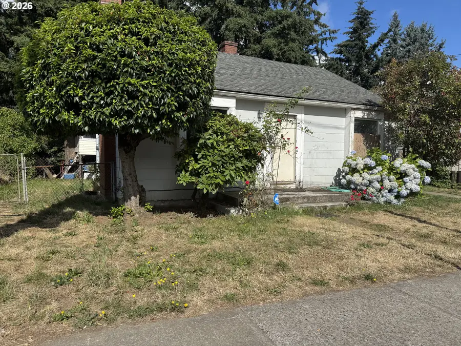 1725 NE 102nd Ave, Portland, OR 97220 - #2