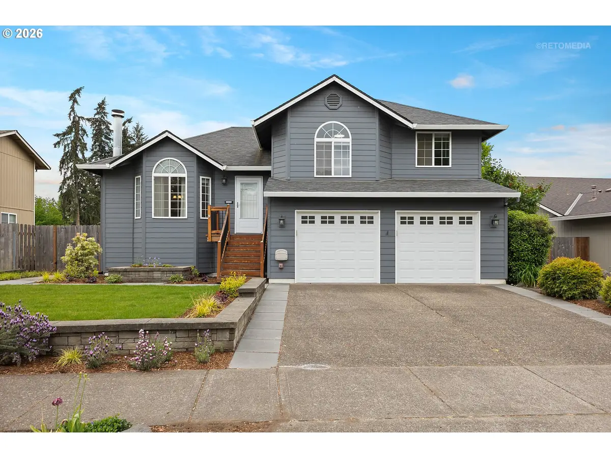 282 NE Lenox St, Hillsboro, OR 97124 - #1