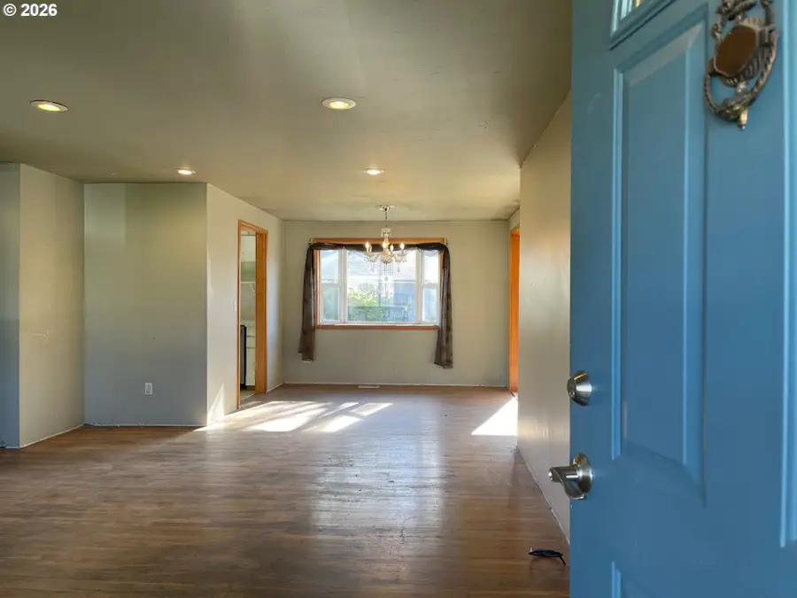 617 Hartke Loop, Oregon City, OR 97045 - #3