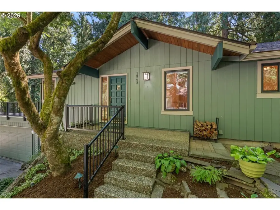 3868 SE Pine St, Hillsboro, OR 97123 - #2