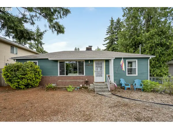 11602 SE Main St, Portland, OR 97216