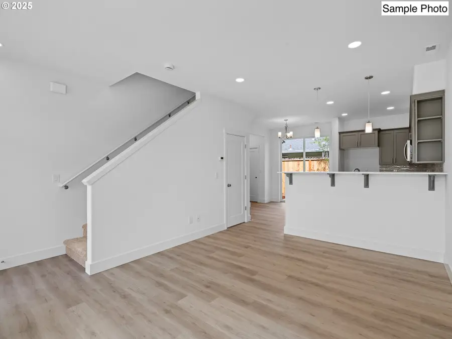 7411 NE Fremont St, Portland, OR 97213 - Image #3