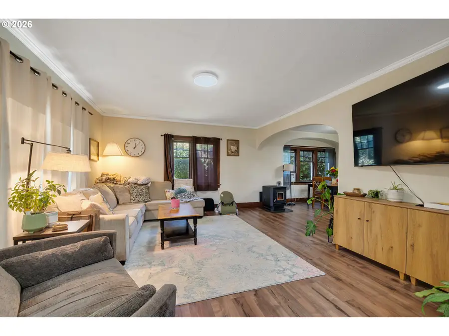 2410 3rd St, Tillamook, OR 97141 - #3