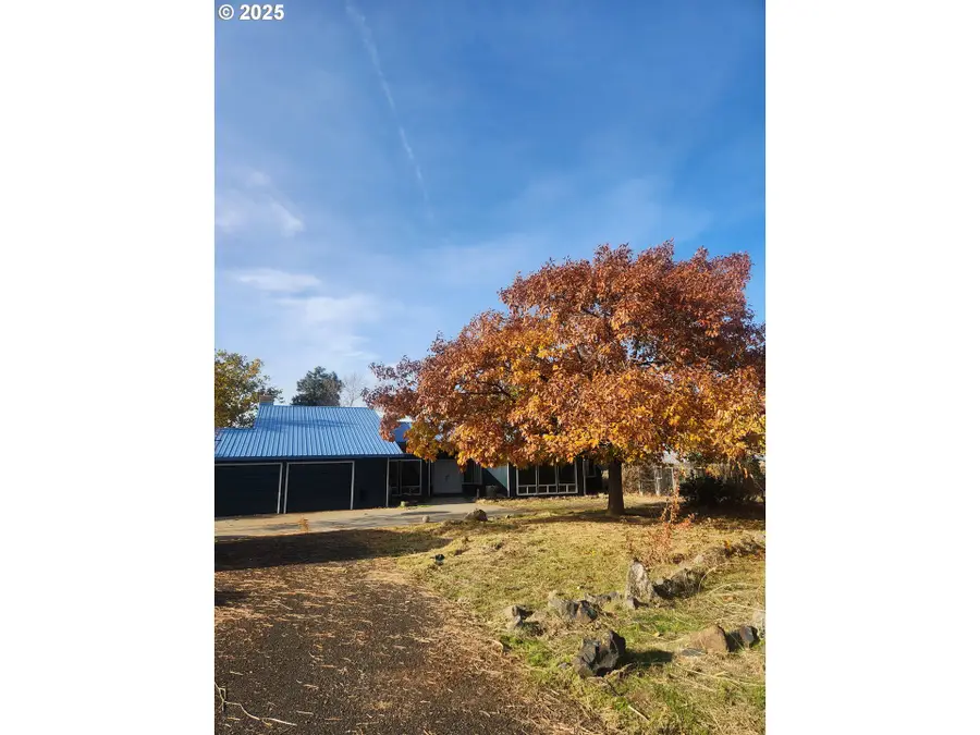 68766 Weatherford Rd, Arlington, OR 97812 - Image #3