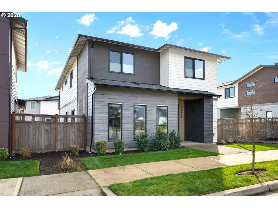 16492 SE Silver Creek Falls Dr, Happy Valley, OR 97086 - #2