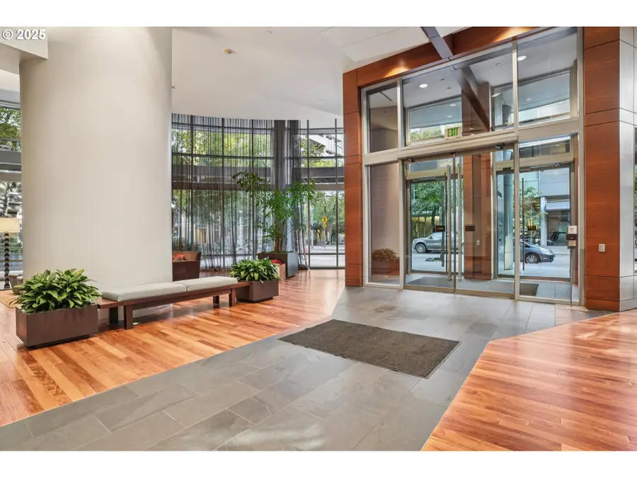 3601 S River Pkwy, Portland, OR 97239 - Image #3