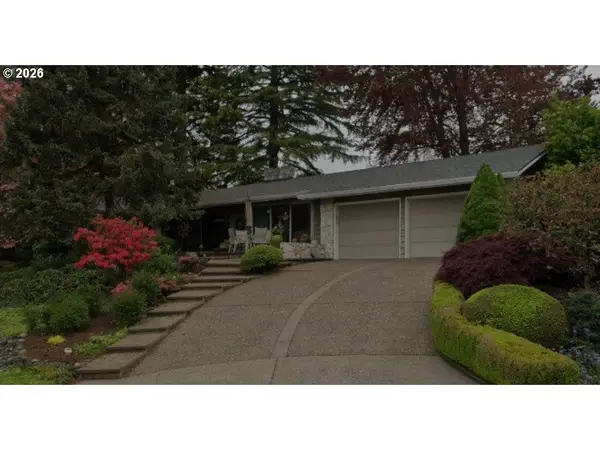 2305 SW Imperial Ct, Portland, OR 97225