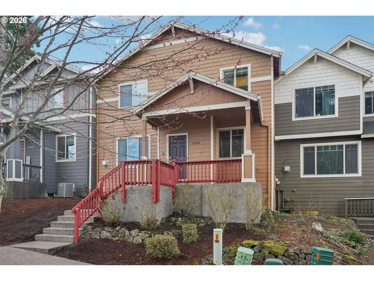 37834 Sandy Heights St, Sandy, OR 97055 - #1