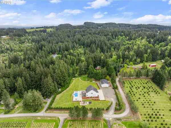 18237 S Bogynski Rd, OregonCity, OR 97045