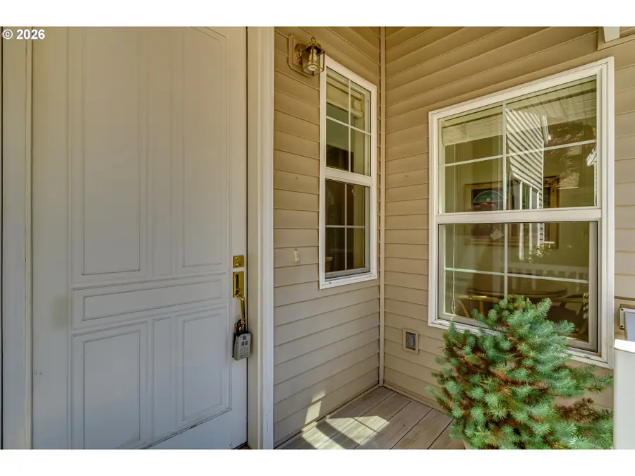 502 Covey Ln, Eugene, OR 97401 - #3