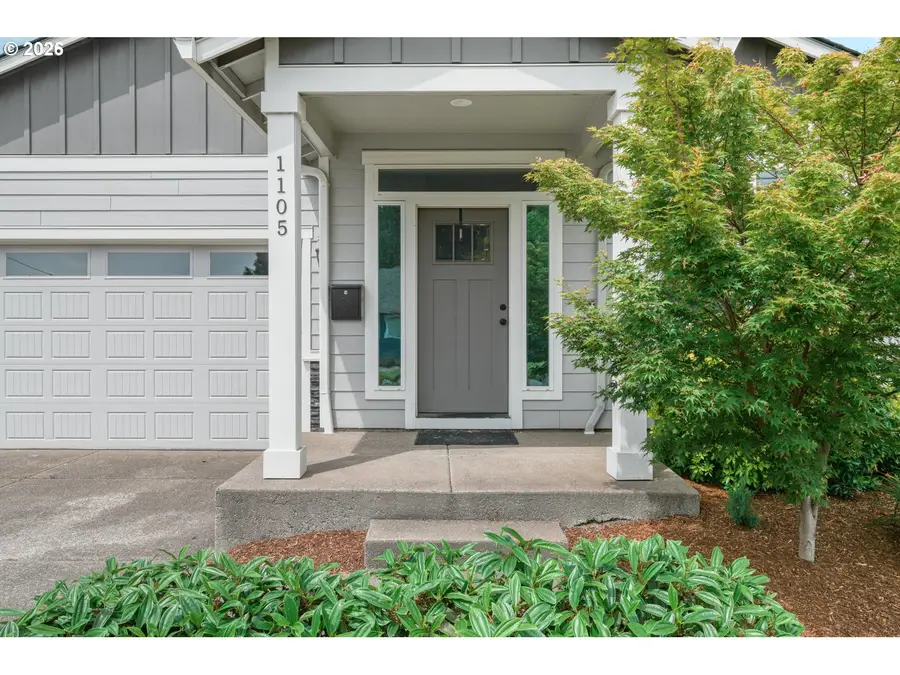 1105 Hardcastle Ave, Woodburn, OR 97071 - #2