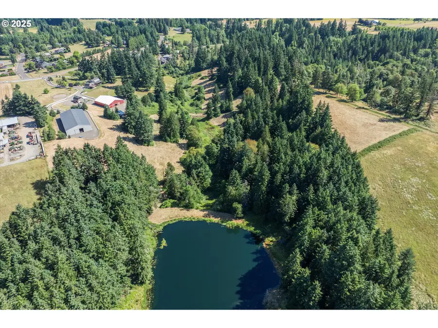 11800 S Carus Rd, Oregon City, OR 97045 - Image #3