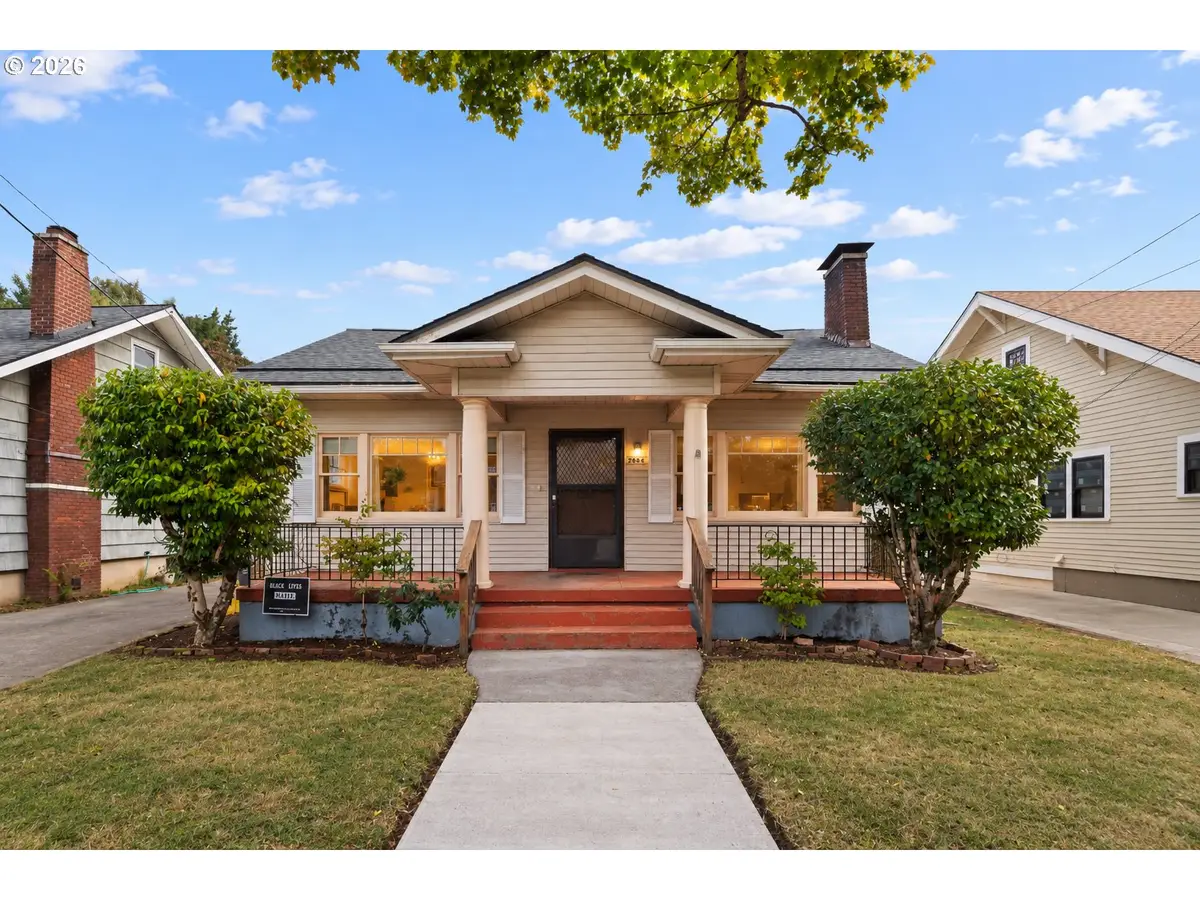 2804 NE 25th Ave, Portland, OR 97212 - #1