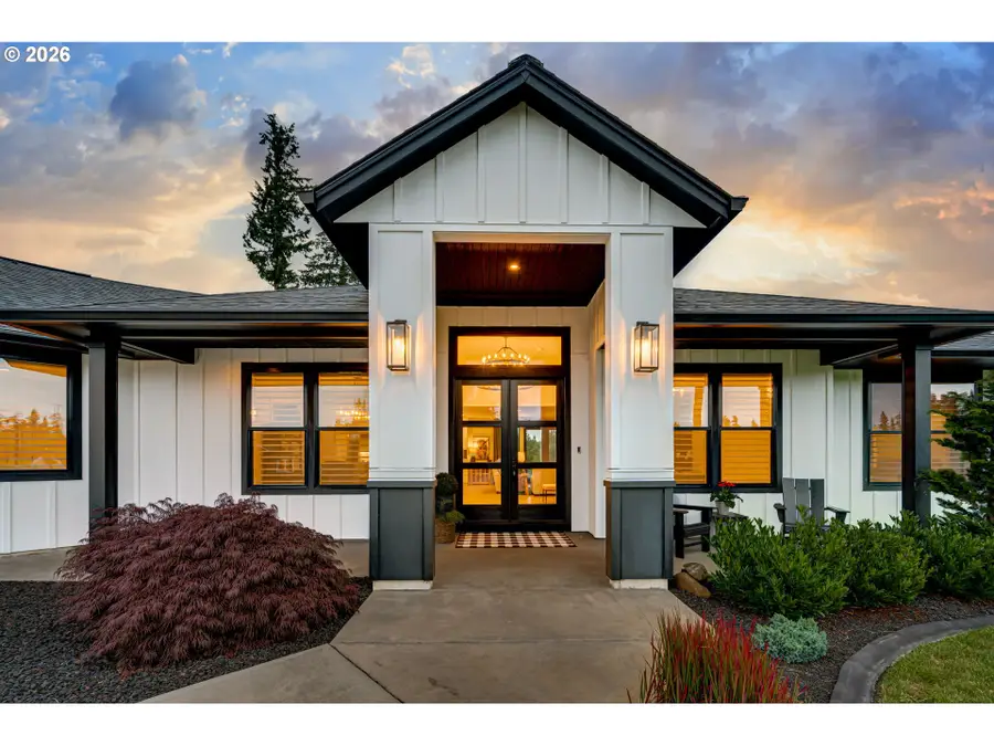260 Bullhead Dr, Castle Rock, WA 98611 - #2