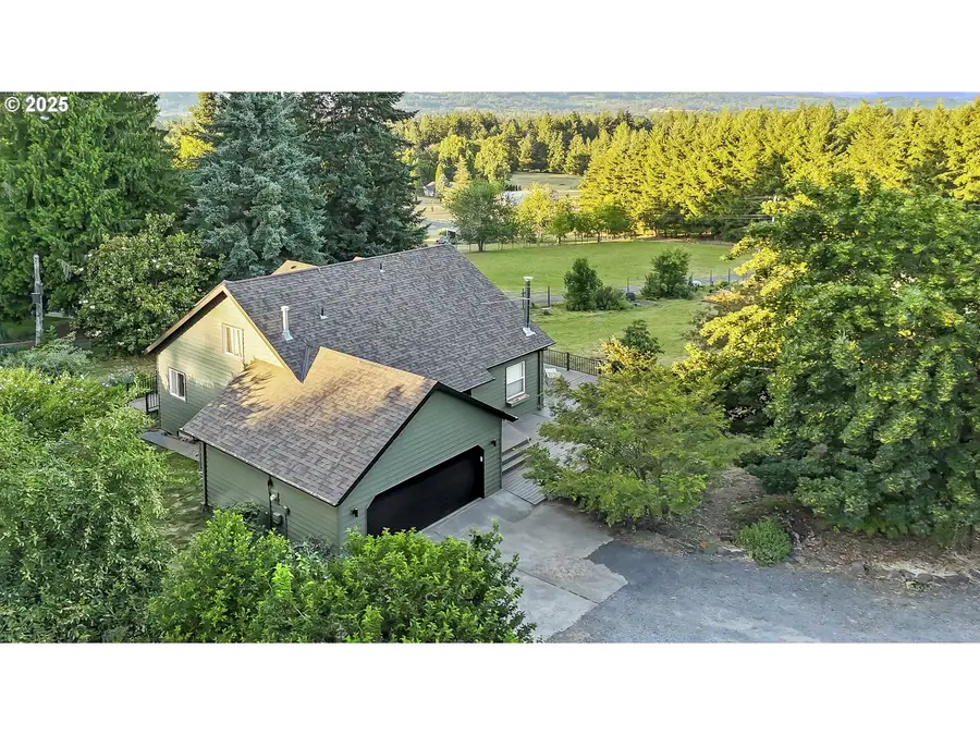 10623 NE Fox Farm Rd, Dundee, OR 97115 - Image #2