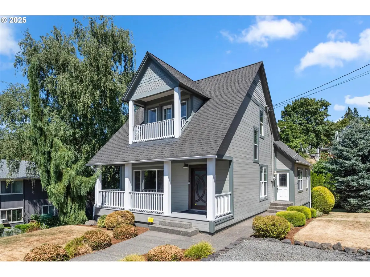 160 S 1st St, Kalama, WA 98625 - Image #1