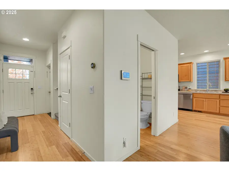 4264 SW Highgate Ter, Beaverton, OR 97078 - Image #3