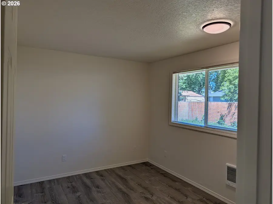 2057 NE Barberry Dr, Hillsboro, OR 97124 - #3