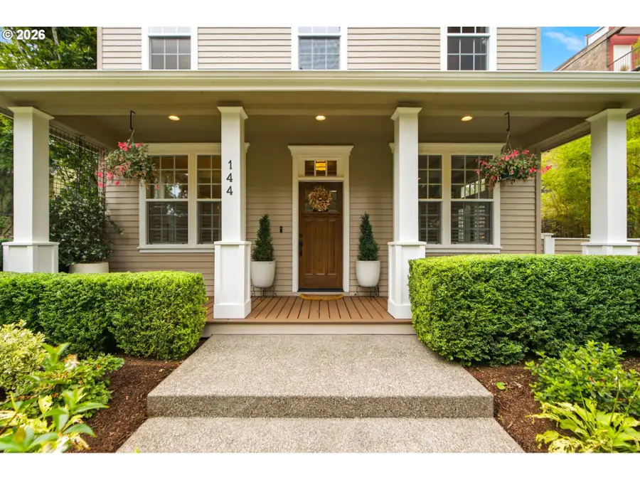 144 Leonard St, Lake Oswego, OR 97034 - #2