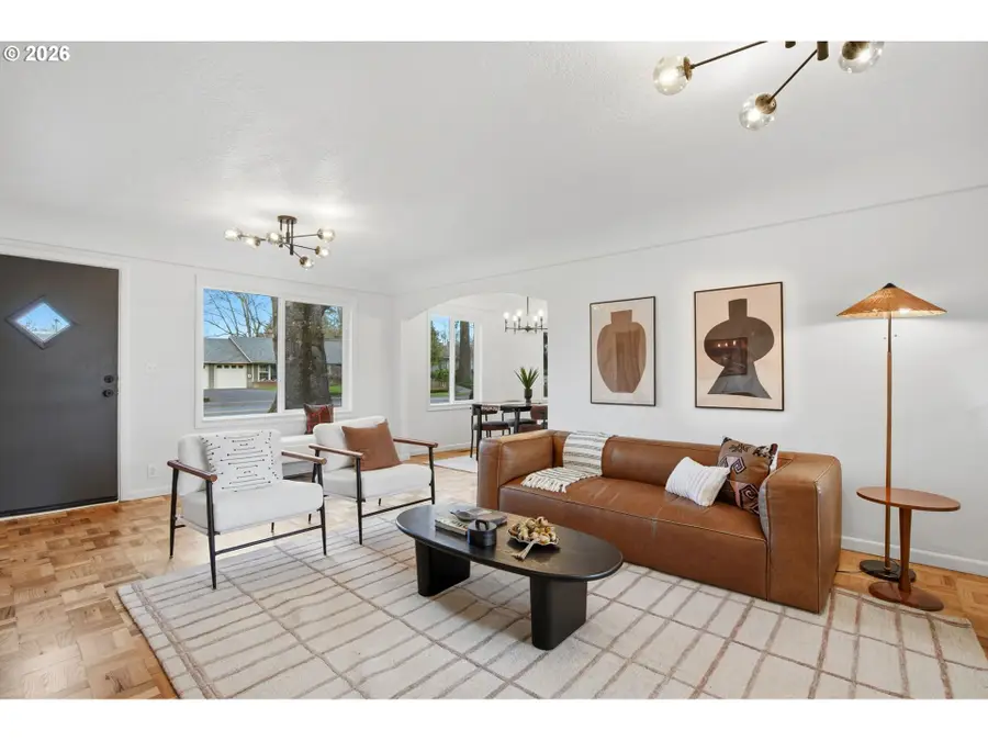 11846 SE 35th Ave, Milwaukie, OR 97222 - Image #2