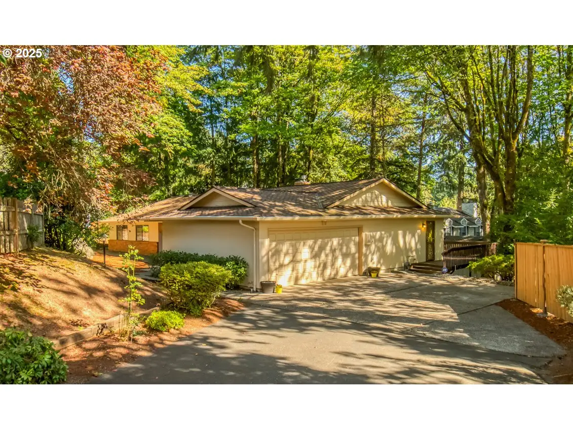 50 Touchstone, Lake Oswego, OR 97035 - #1