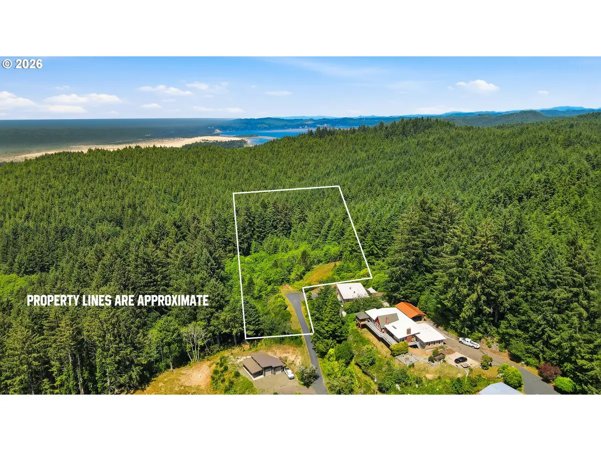 481 Appian Way, Winchester Bay, OR 97467 - #1