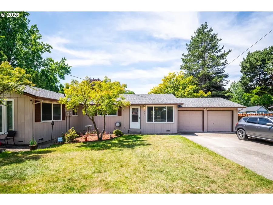 805 SE Rene Ave, Gresham, OR 97080 - #3