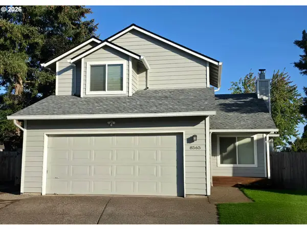 8565 SW Stratford Ct, Portland, OR 97224