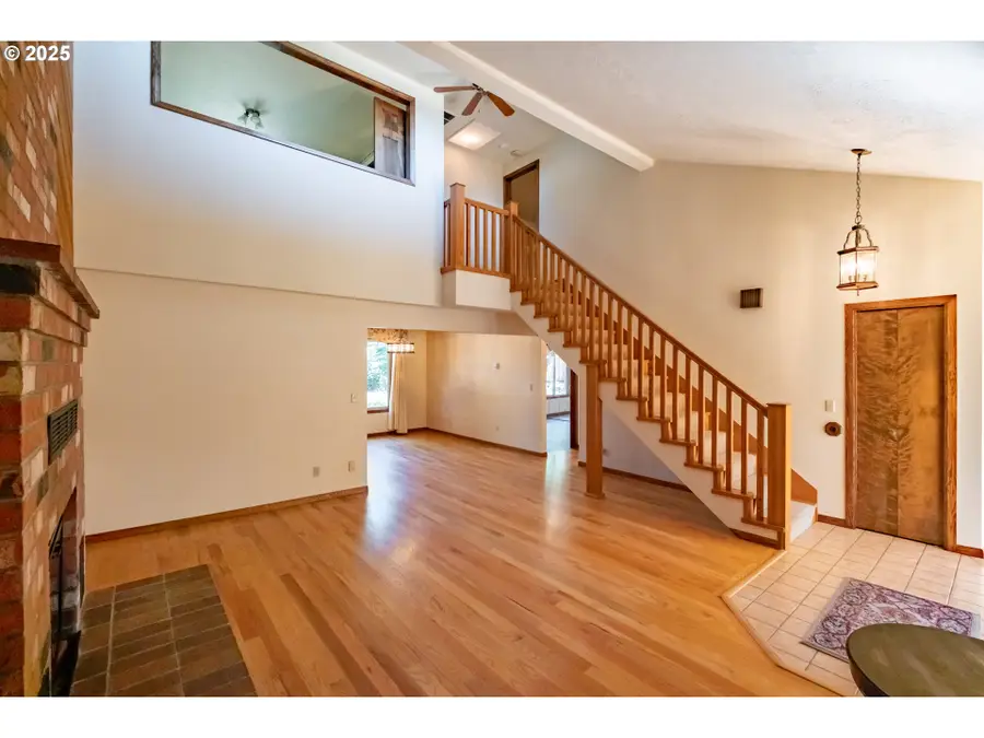 2465 40th Ave, Albany, OR 97322 - #3