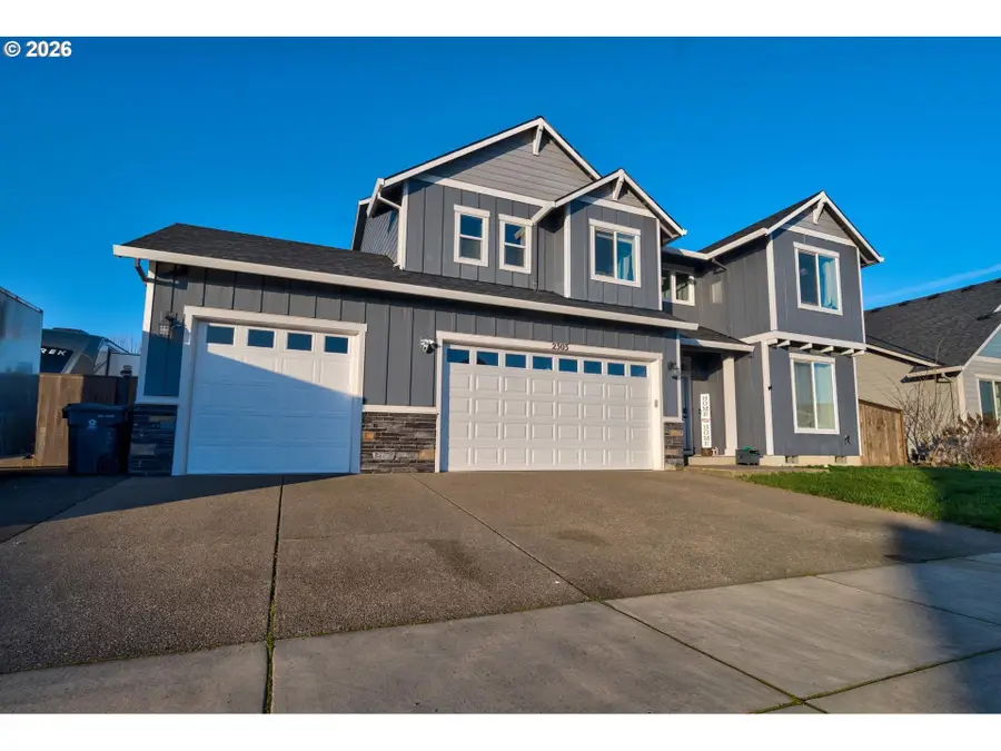 2303 NE Deciduous Ave, Albany, OR 97321 - #2