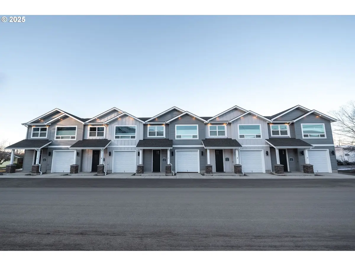 107 W Alder Unit B St, Joseph, OR 97846 - #1