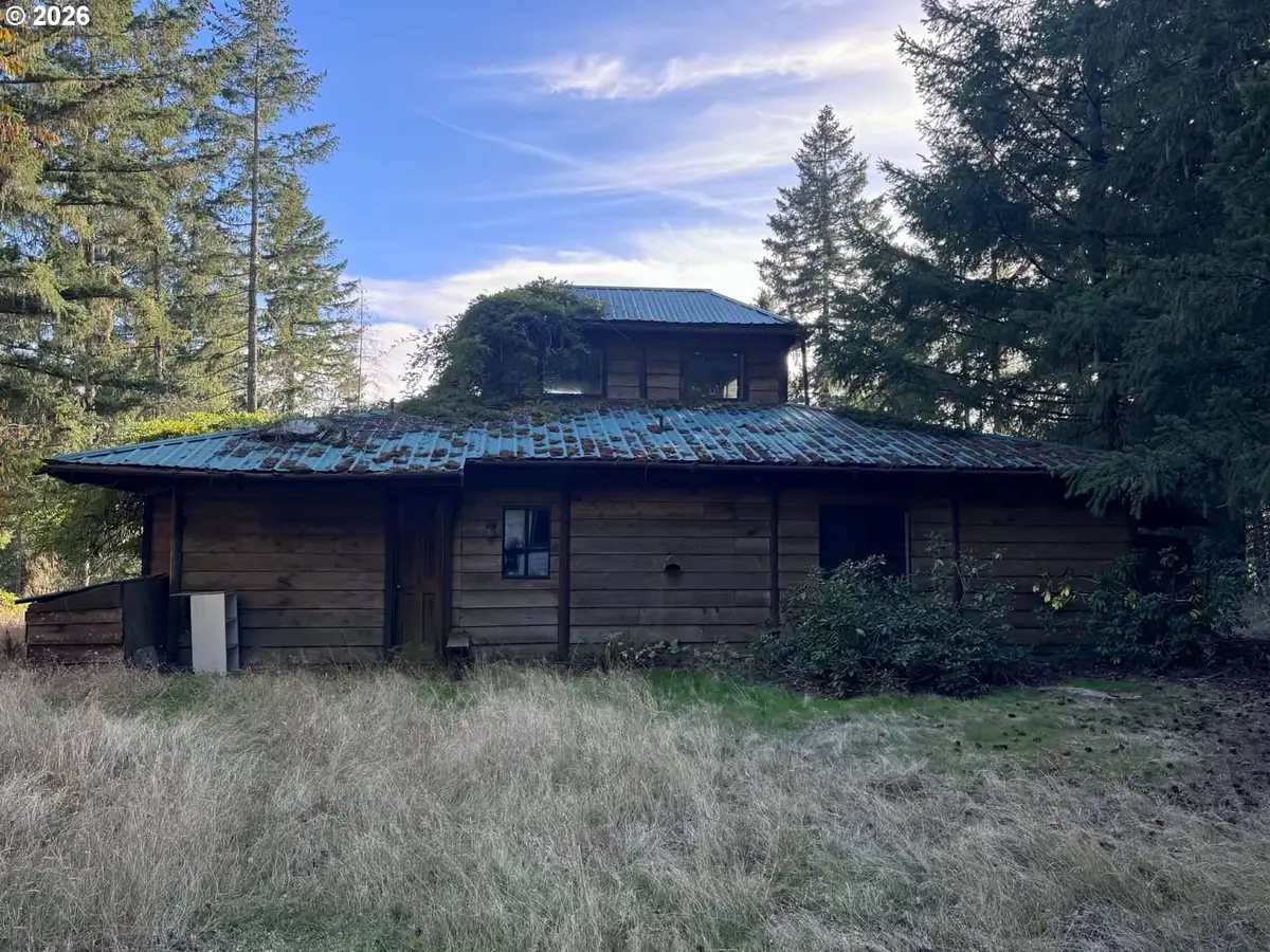 24572 Paradise Dr, Badger Mountain, OR 97448 - #1
