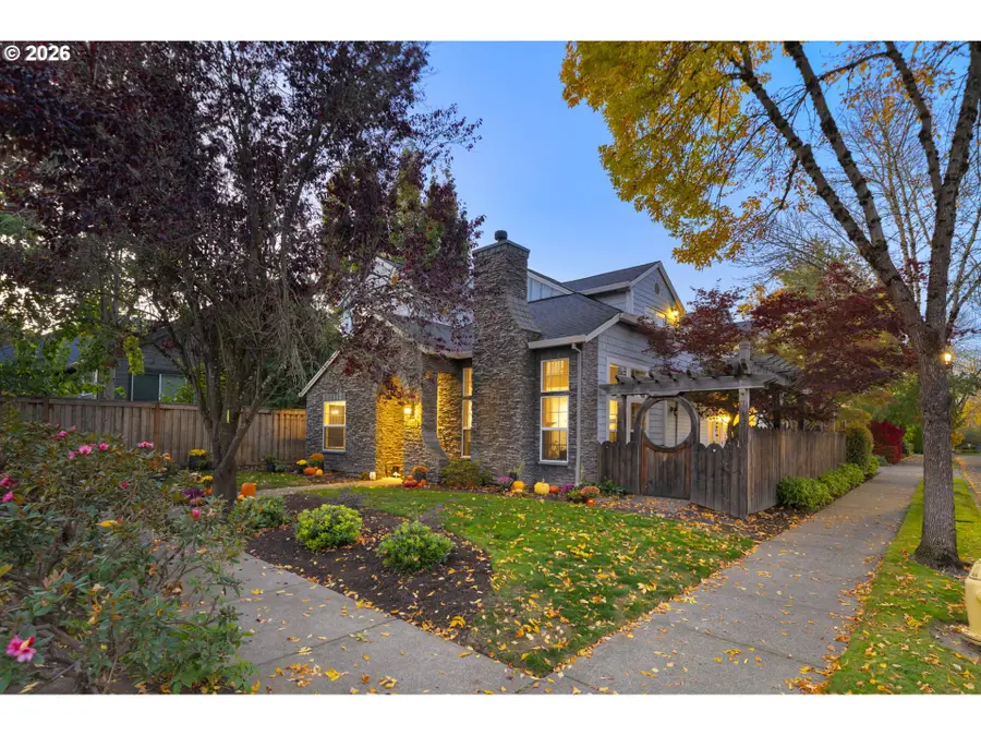 1591 NE 61st Ave, Hillsboro, OR 97124 - Image #2