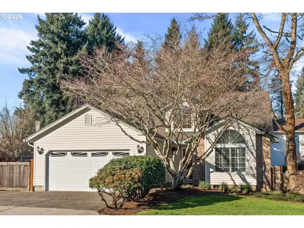 8203 SW Matthew Park St, Portland, OR 97224