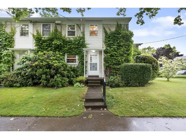 6810 NE Hancock St, Portland, OR 97213