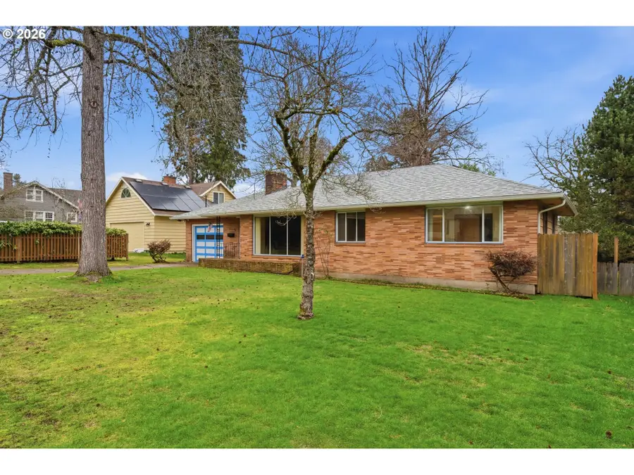 64 NW Florence Ave, Gresham, OR 97030 - #3