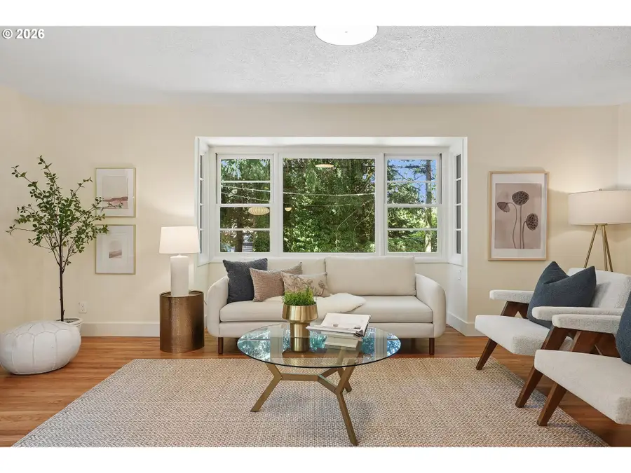 324 Laurel St, Lake Oswego, OR 97034 - #3