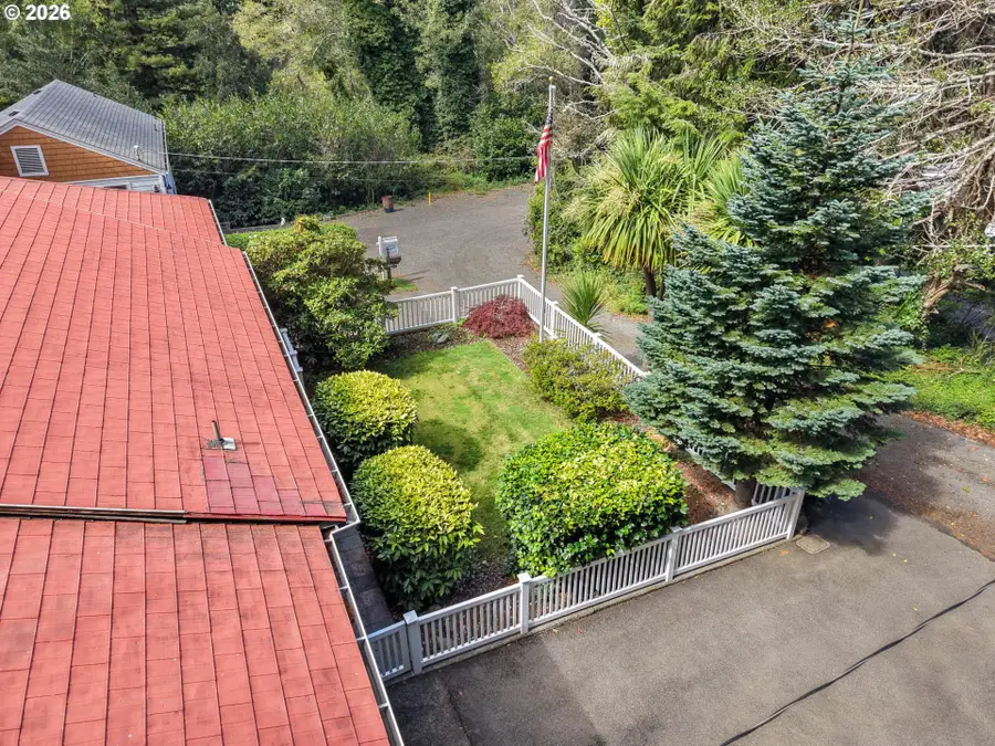 1459 Kingwood Ave, Coos Bay, OR 97420 - #2