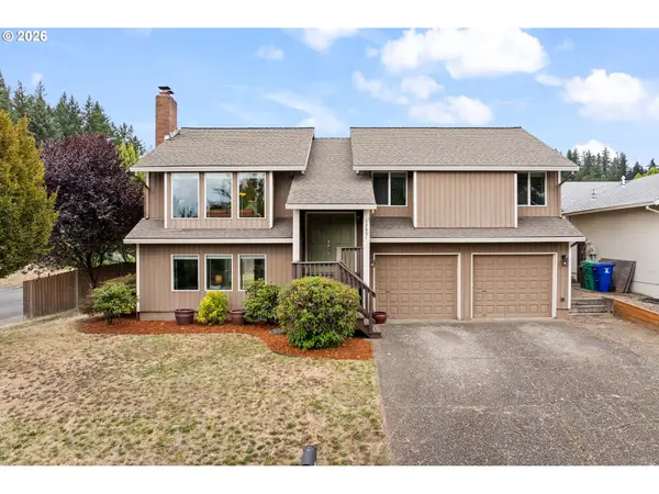 12601 SE Majestic Ln, HappyValley, OR 97086